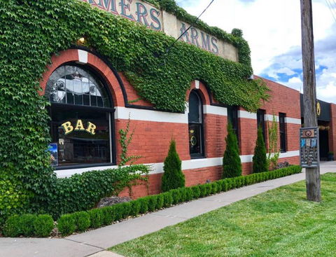 Farmers Arms Hotel & Art Suites Daylesford - Kempsey Accommodation 0