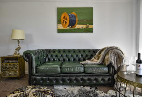 Farmers Arms Hotel & Art Suites Daylesford - Kempsey Accommodation 3
