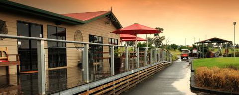 Thorny’s Putt-Putt - Kempsey Accommodation 0
