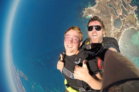 Rottnest Skydive + Hillarys Ferry Package - Kempsey Accommodation 8
