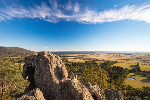 Macedon Ranges Small Group Wine Tour With 2 Course Lunch And Morning Tea - Kempsey Accommodation 0