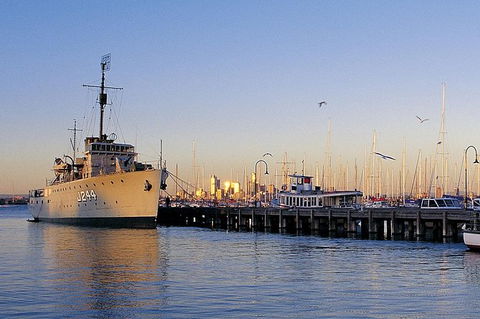 Melbourne City And Williamstown Ferry Cruise - Kempsey Accommodation 13