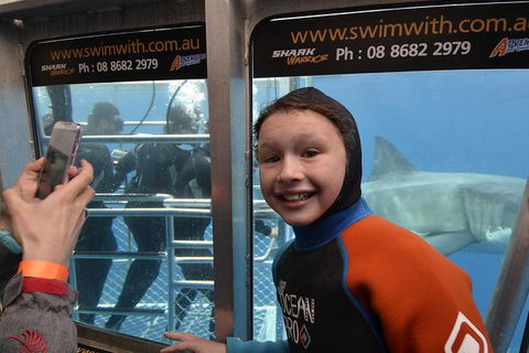 White Shark Tour With Optional Cage Dive From Port Lincoln - Kempsey Accommodation 8