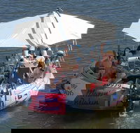 Adelaide 2-Hour BBQ Boat Hire for 10 People - Kempsey Accommodation