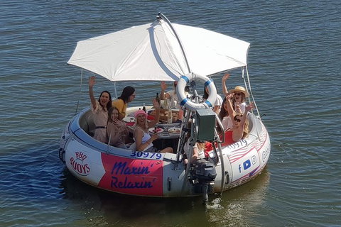 Adelaide 2-Hour BBQ Boat Hire For 10 People - Kempsey Accommodation 0
