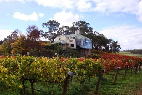 Adelaide Hills Day Tour. Winery Cellar Doors - Kempsey Accommodation 5