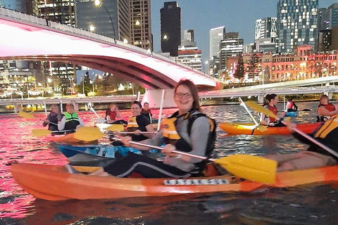 Brisbane River Guided Evening Tour By Kayak - Our Most Popular Tour - Kempsey Accommodation 5