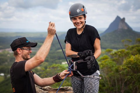 Glass House Mountains Abseiling Experience - Kempsey Accommodation 0