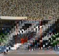 Sirromet Winery All inclusive Lunch  Lurleens Tour Tastings and Transfers - Kempsey Accommodation