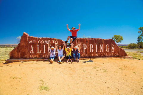 Alice Springs To Uluru (Ayers Rock) One Way Shuttle - Kempsey Accommodation 5