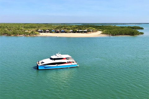Crab Claw Island Resort Cruise And Seafood Buffet - Kempsey Accommodation 2