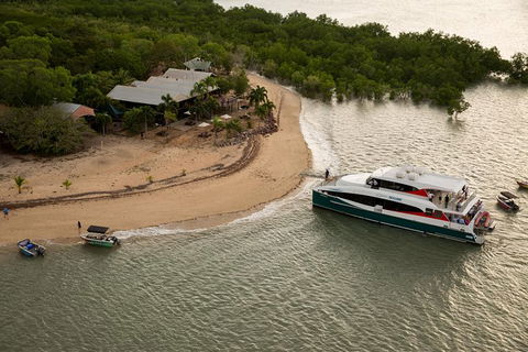 Crab Claw Island Resort Cruise And Seafood Buffet - Kempsey Accommodation 5