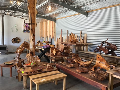 Sculptured Gallery - Kempsey Accommodation 0