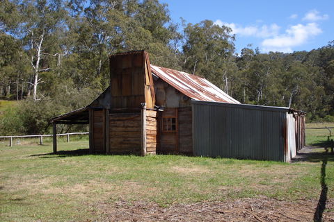 Fry's Hut - Kempsey Accommodation 0