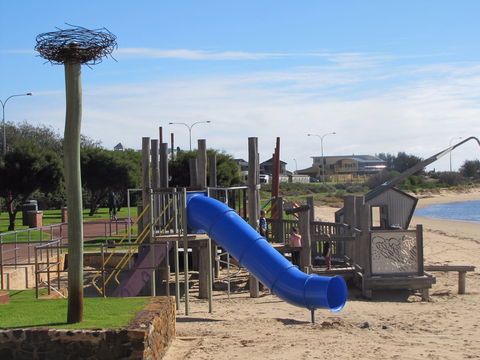 Jetty Baths - Kempsey Accommodation 0