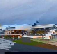 Varias Restaurant and Function Centre at the Queensland College of Wine Tourism - Kempsey Accommodation