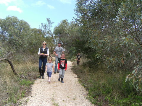 Meningie Lions Walking Trail - Kempsey Accommodation 0