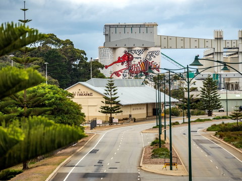 PUBLIC Silo Trail: Albany - Kempsey Accommodation 2