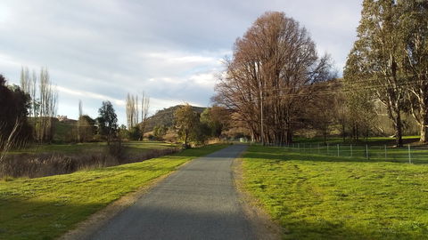 Adelong Falls Walk - Kempsey Accommodation 2