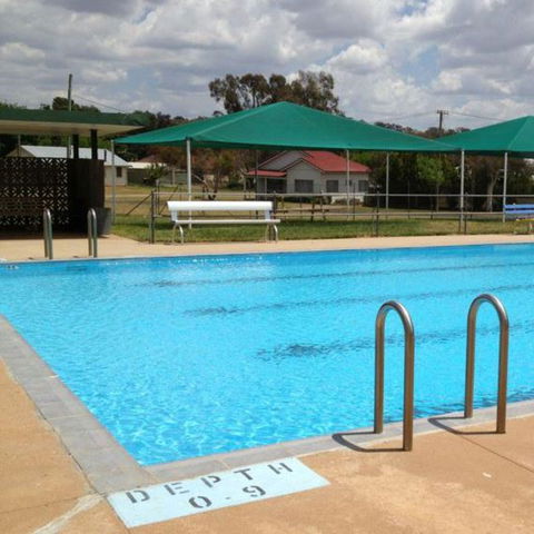 Cudal Swimming Pool - Kempsey Accommodation 0