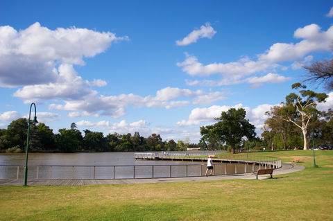 Lake Weeroona - Kempsey Accommodation 2