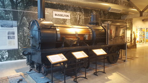 Railway House And Ballaarat Steam Engine - Kempsey Accommodation 0
