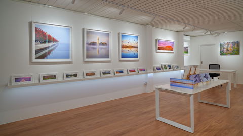 Scott Leggo Gallery - Kempsey Accommodation 0