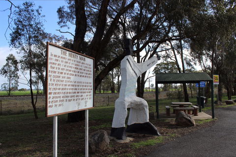 The Henty Man - Kempsey Accommodation 0