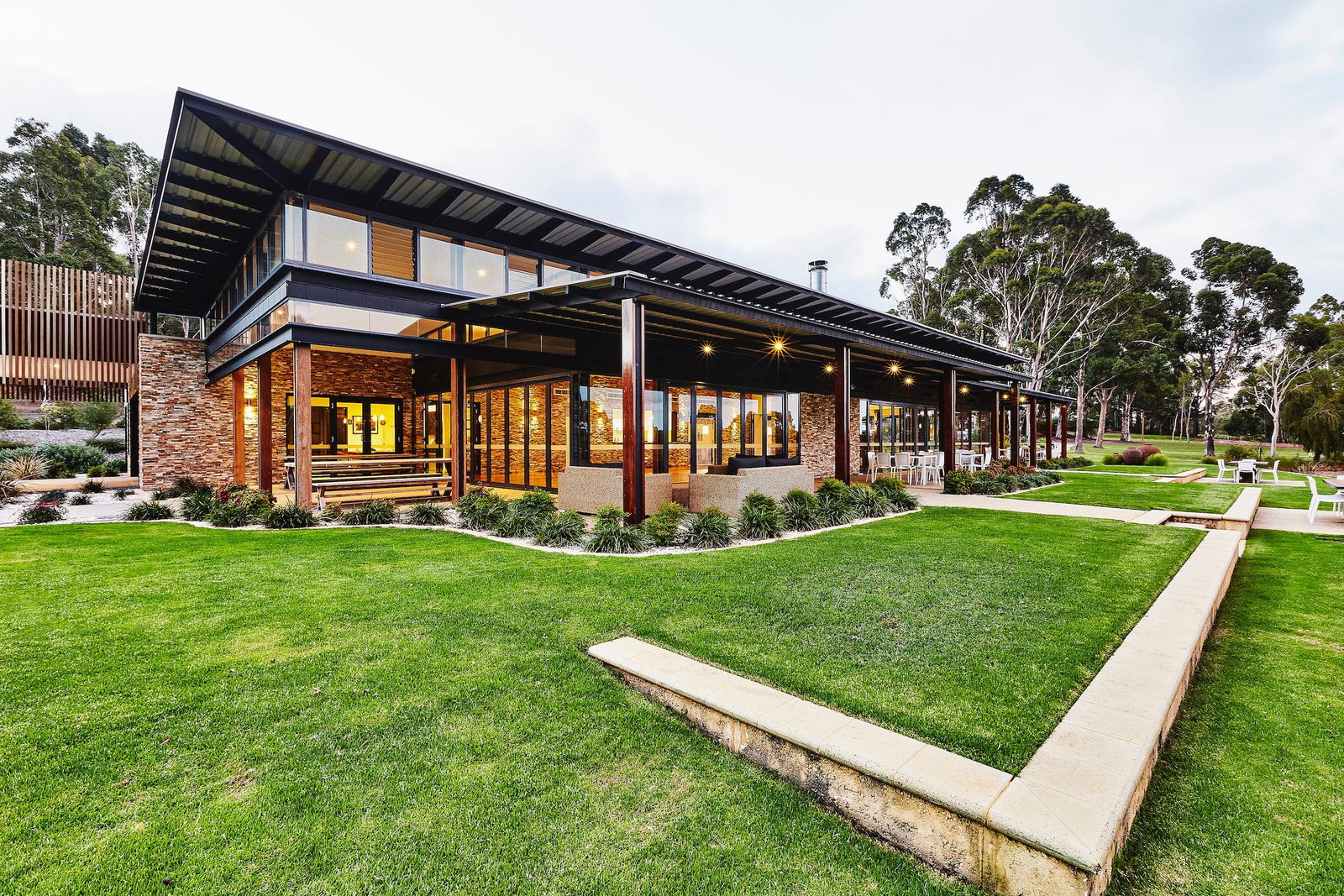 Yelverton WA Kempsey Accommodation