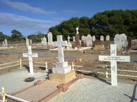 Historic Clan Ranald Shipwreck Graves - Kempsey Accommodation 0