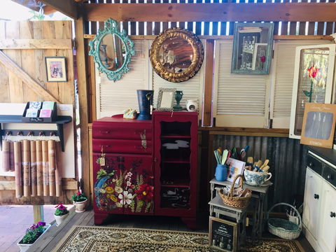Marketta Lane - Kempsey Accommodation 1