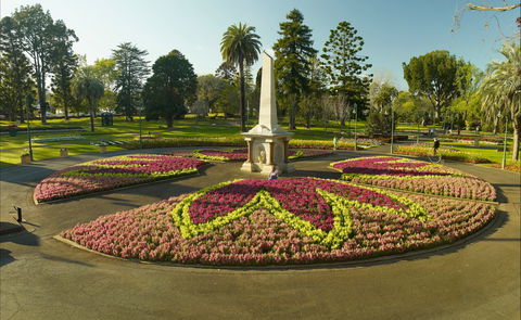 Queens Park, Toowoomba - Kempsey Accommodation 0
