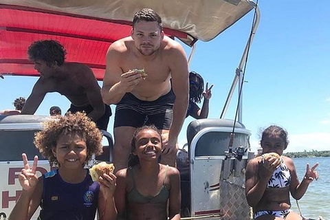 BBQ Boat Hire - Kempsey Accommodation 1