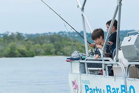 BBQ Boat Hire - Kempsey Accommodation 2