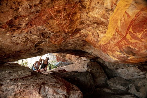 Arnhem Land Injalak Hill Full-Day Tour From Jabiru - Kempsey Accommodation 1