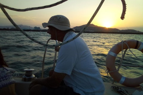 Sailing Boat Overnight Live Aboard Experience Townsville - Kempsey Accommodation 0