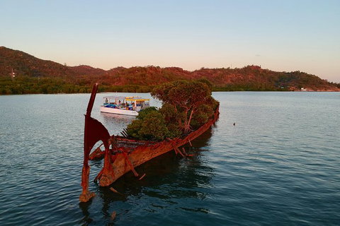 Aquascene Magnetic Island Sunset & Shipwreck Tour - Kempsey Accommodation 6
