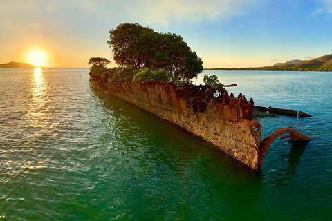 Aquascene Magnetic Island Sunset & Shipwreck Tour - Kempsey Accommodation 4