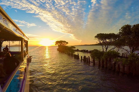 Aquascene Magnetic Island Sunset & Shipwreck Tour - Kempsey Accommodation 1