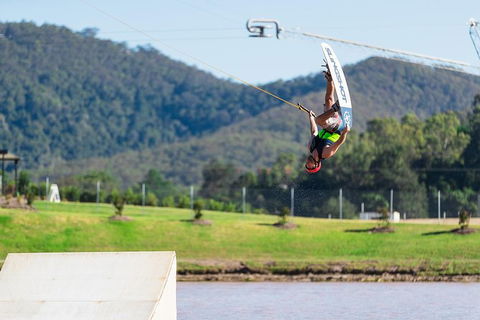 4 Hour Wakeboarding/Kneeboarding Pass - Kempsey Accommodation 3