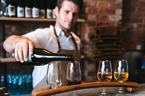City Winery Wine Tasting Tour With Lunch - Kempsey Accommodation 3
