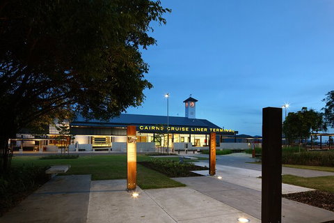 Cairns Airport Private Chater Transfer - Kempsey Accommodation 5