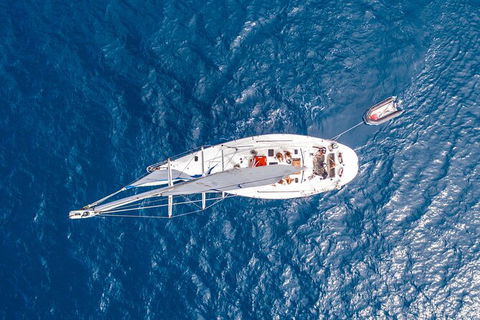 Small-Group Queensland Full-Day Sail Retreat Experience - Kempsey Accommodation 5
