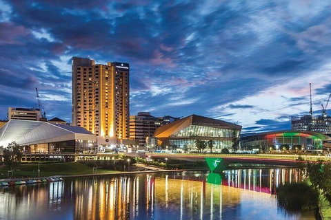 Adelaide Airport Transfers : Airport ADL To Adelaide City In Business Car - Kempsey Accommodation 2