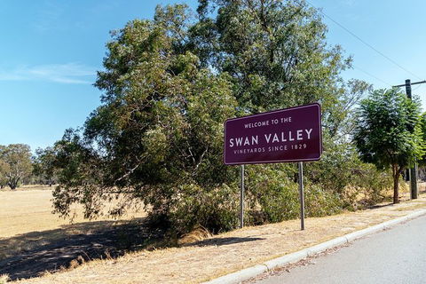 The Beautiful Swan Valley Private Day Trip: Vineyard Tour & Wine - Kempsey Accommodation 2