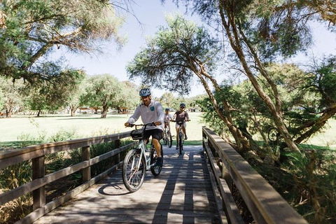 3 Hour Swan River Foreshore Sightseeing Bike Tour In Perth - Kempsey Accommodation 3