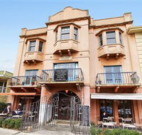 Dog's Bar Wine Bar Restaurant  Arts Hub - Kempsey Accommodation