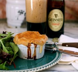 O'Malleys On The Beach - Kempsey Accommodation 1