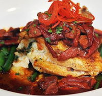 Macauleys Restaurant - Kempsey Accommodation