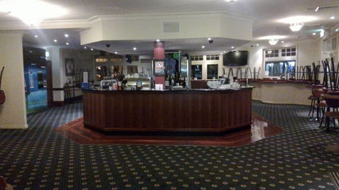 Formby Hotel - Kempsey Accommodation 2